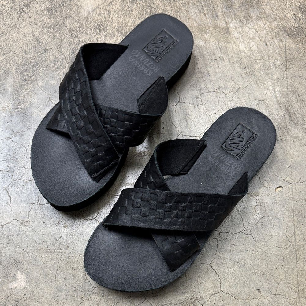 Vans Black Woven Crossband Slide Sandals